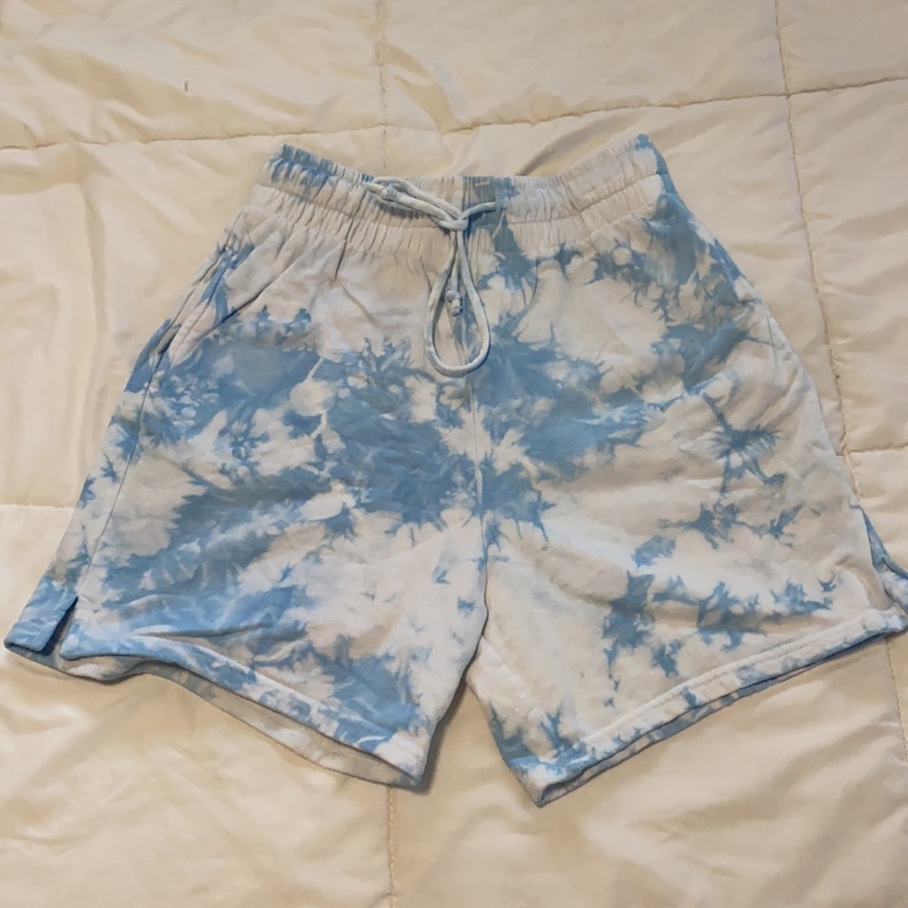 Frankies bikinis tie dye blue shorts!